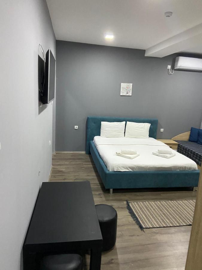 Fama Aparthotel Skopje Zewnętrze zdjęcie