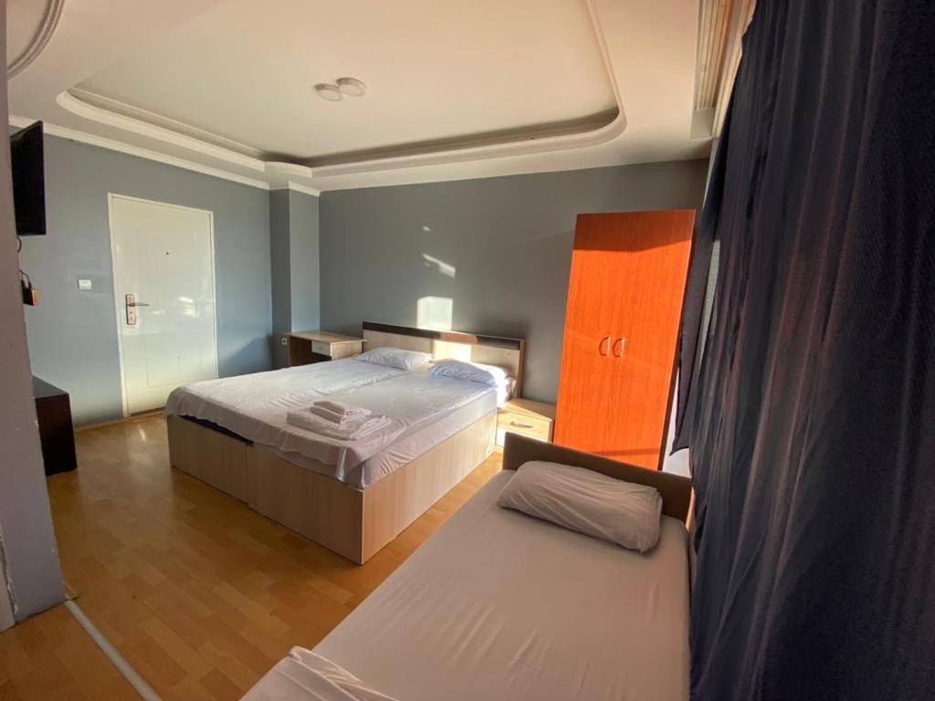 Fama Aparthotel Skopje Zewnętrze zdjęcie